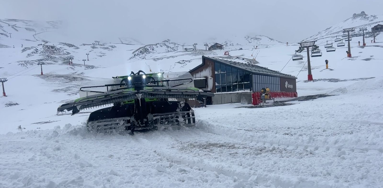 La nevada caída en la Sierra, en imágenes