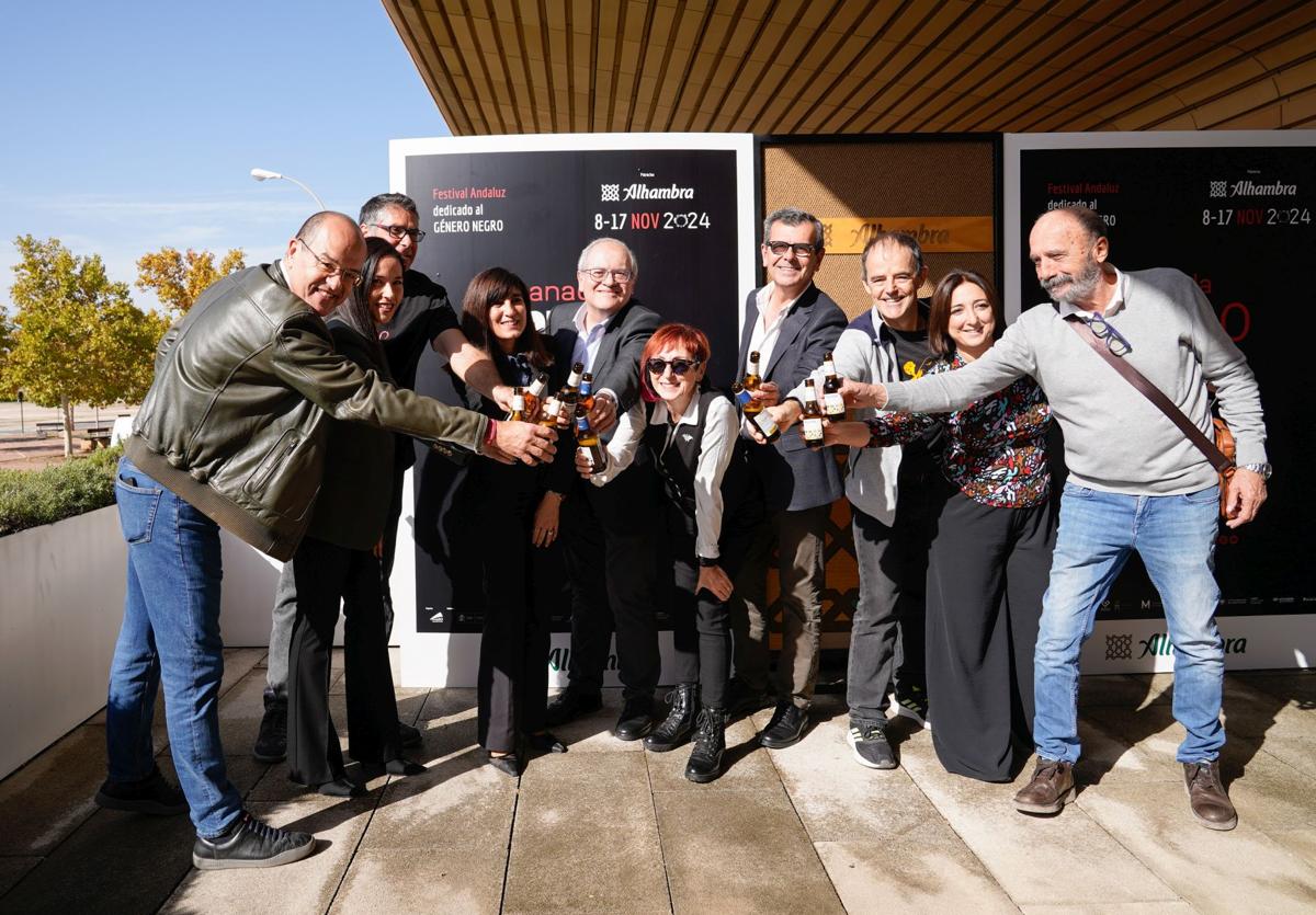 Elia Barceló, Jon Arretxe y José Palazón reciben los premios de Granada Noir 10