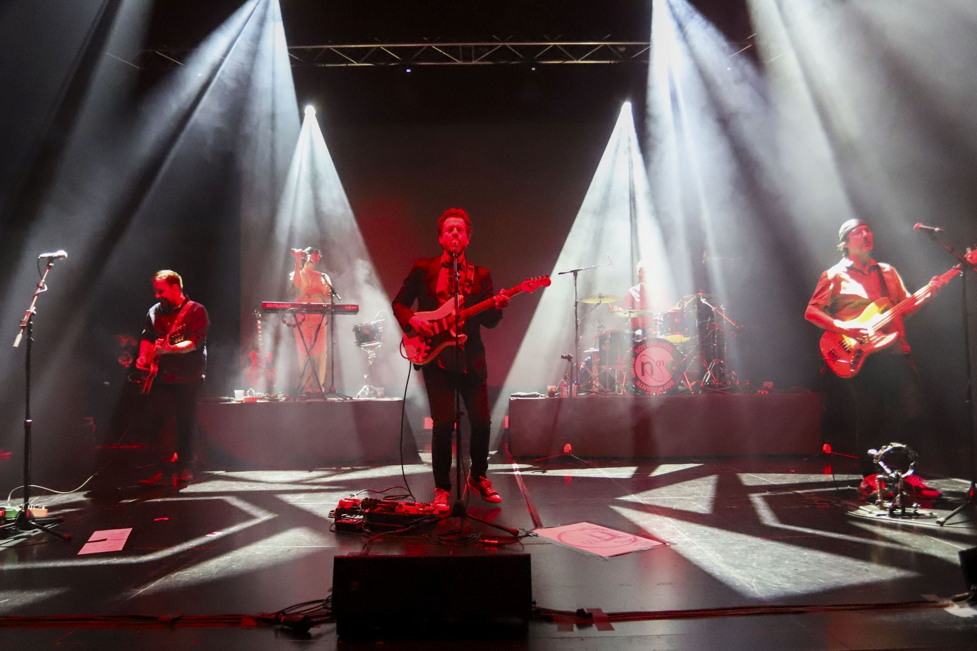 Las mejores imágenes del primer concierto de despedida de Niños Mutantes en Granada