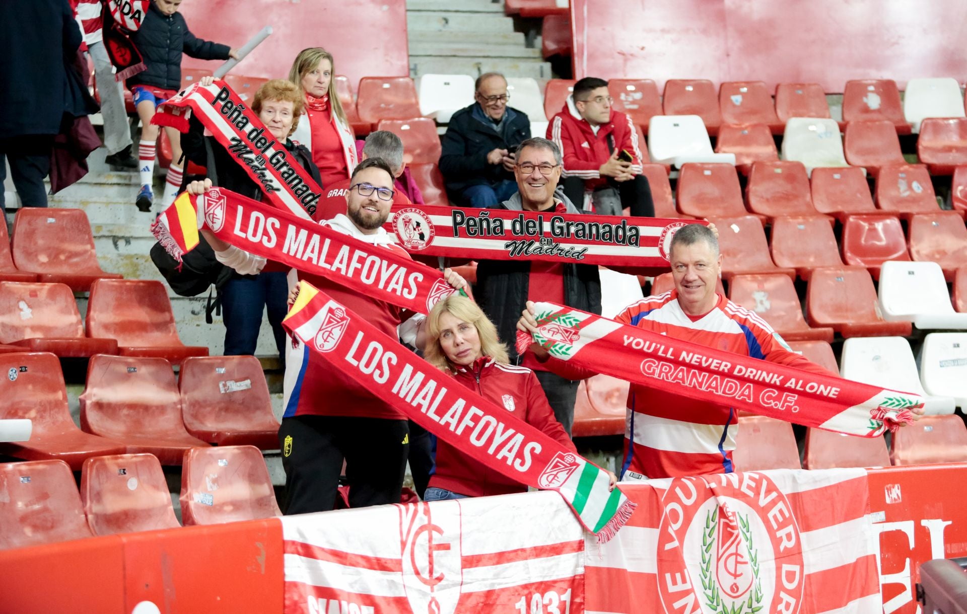 Las mejores imágenes del partido del Granada contra el Sporting