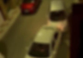 Momento en el que se lleva un vehículo enganchado.