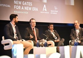 Mesa de Defensa e IA, en el II Congreso de IA de Andalucía.