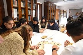 La Casa Molino de Ángel Ganivet acoge un programa educativo sobre la importancia de la luz y el ahorro energético