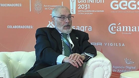 Gonzalo León: «La IA forma parte de una batalla tecnológica por la supremacía»