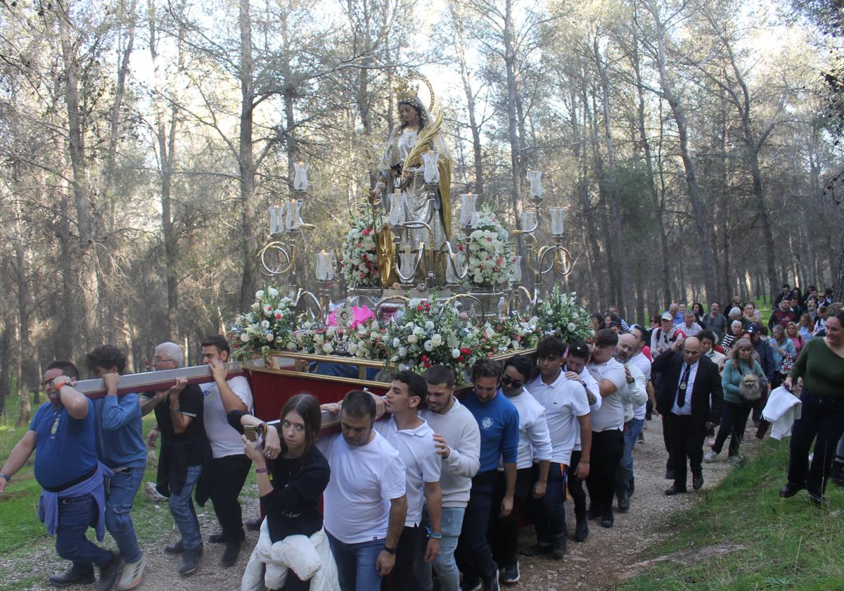 Romería de Santa Catalina en su paso por el 'camino árabe'
