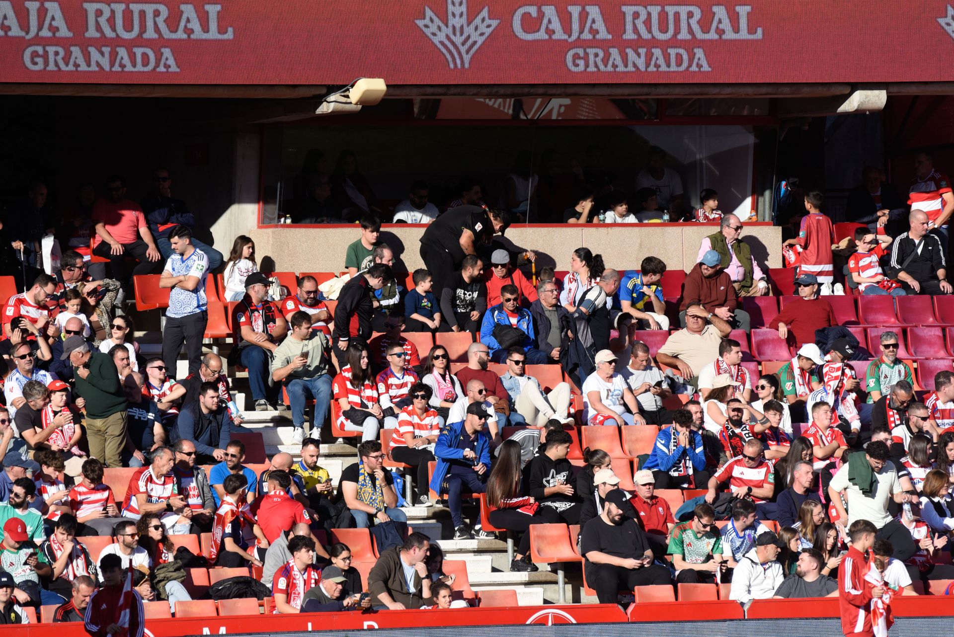 Encuéntrate en Los Cármenes en el Granada-Cádiz