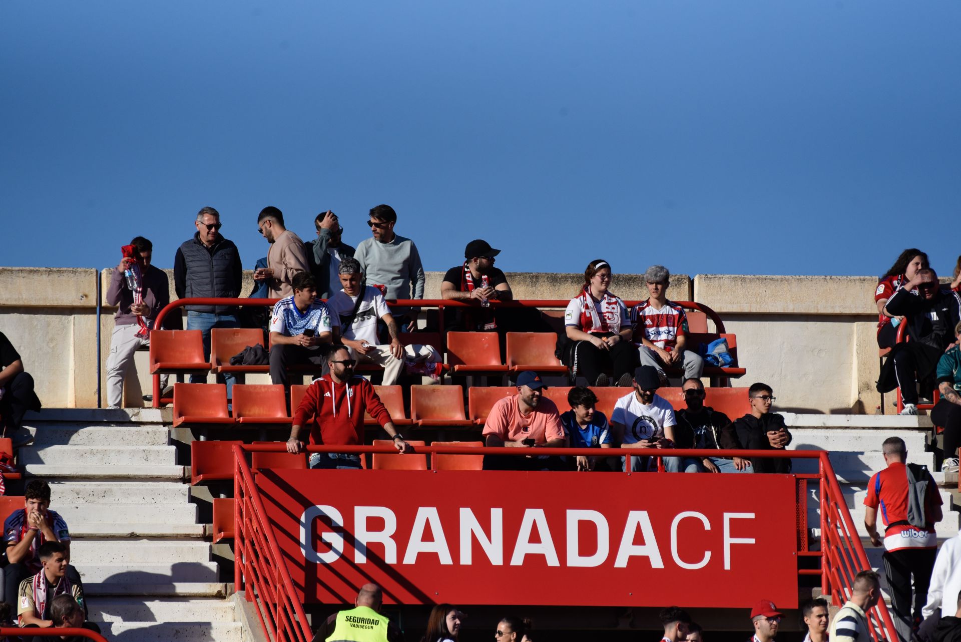 Encuéntrate en Los Cármenes en el Granada-Cádiz