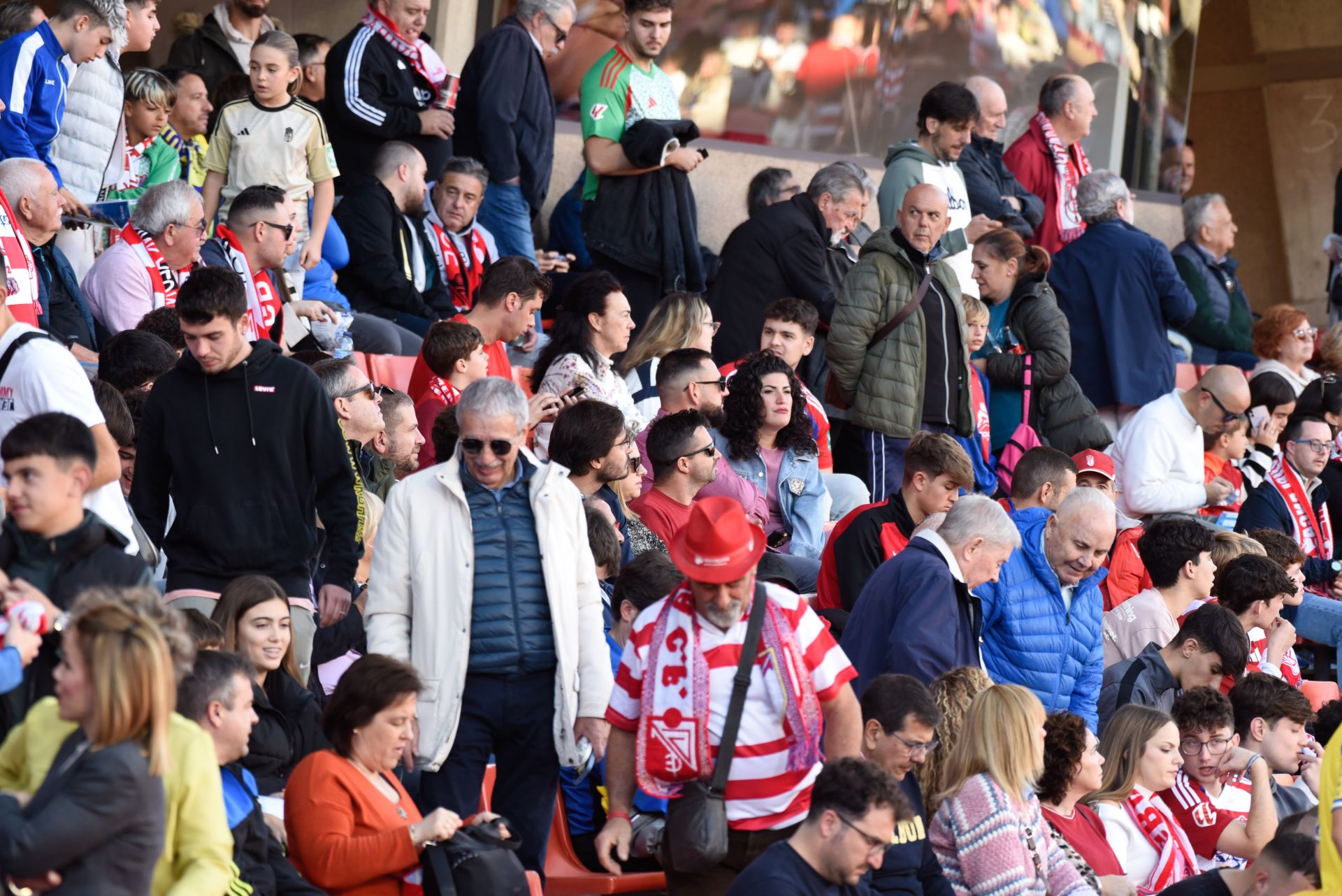 Encuéntrate en Los Cármenes en el Granada-Cádiz