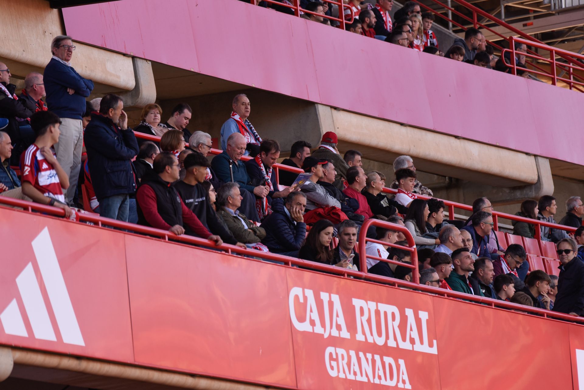 Encuéntrate en Los Cármenes en el Granada-Cádiz