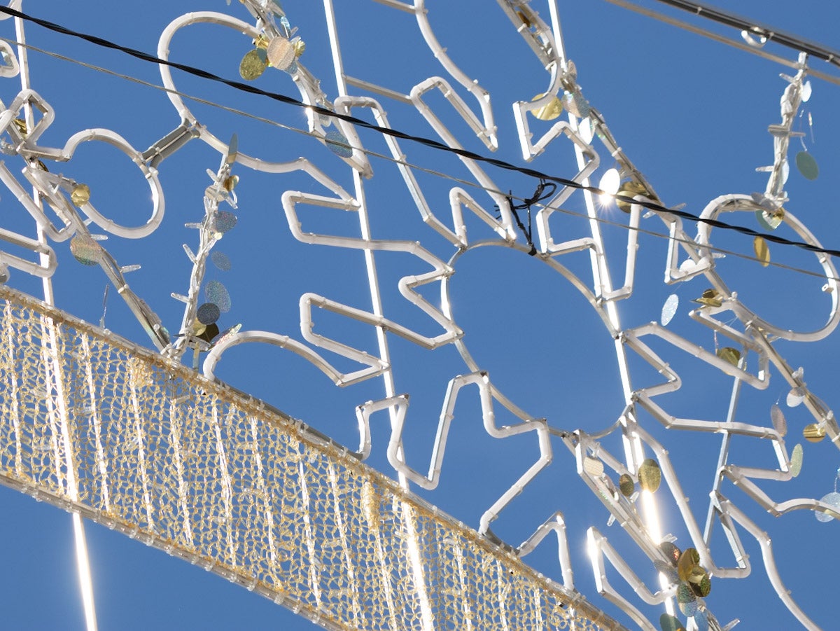 Lámparas de salón iluminarán la Navidad en la Plaza del Carmen