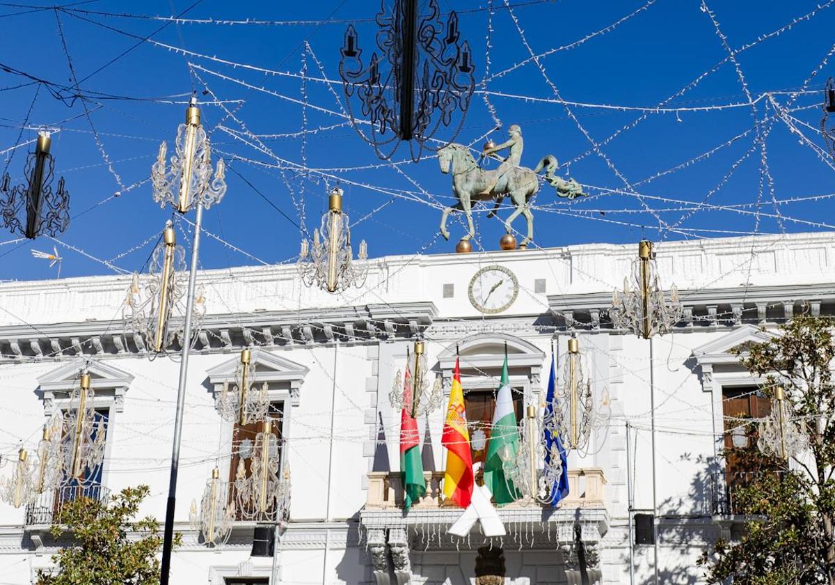 Lámparas de salón iluminarán la Navidad en la Plaza del Carmen