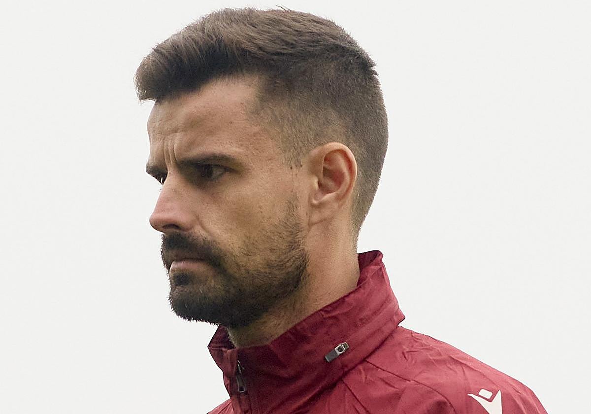 Roger Lamesa, durante un entrenamiento con el Levante.