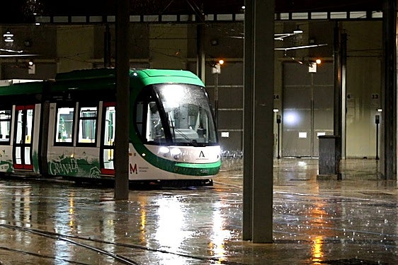 Comienzan las pruebas en blanco de los ocho nuevos trenes del metro de Granada