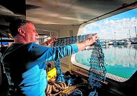 Esta fotografía formaba parte de un reportaje sobre la parada biológica de los marineros de la Costa que se publicó en este periódico el pasado martes 19.