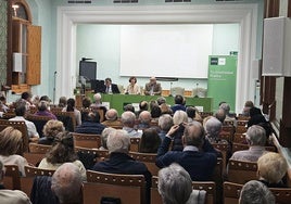 Una de las charlas ofrecidas en la UNED dentro de este ciclo.