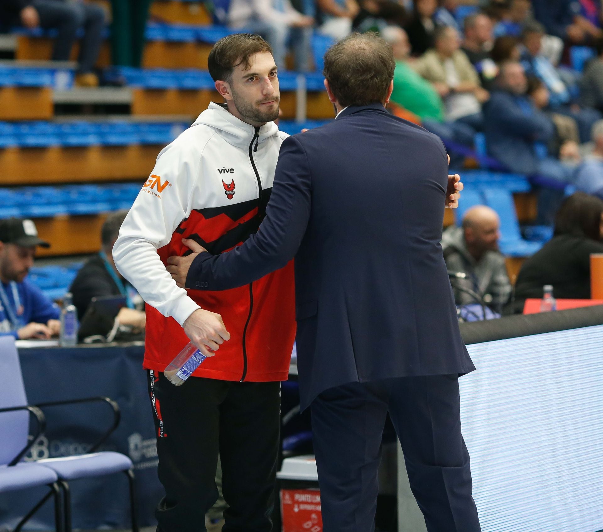 Sergi García volvió al Pazo, pero no llegó a jugar.