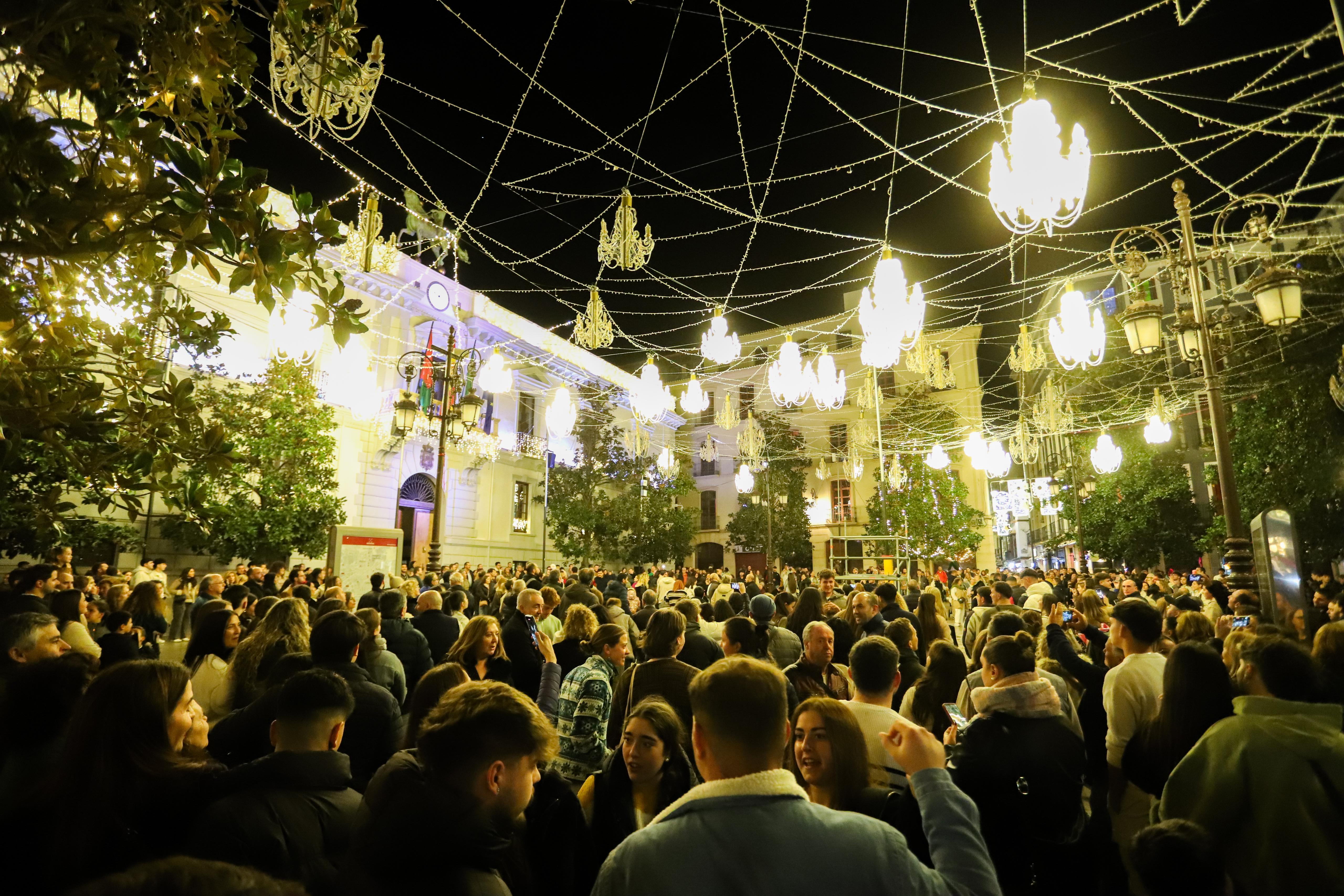 Las imágenes del encendido de Navidad en Granada