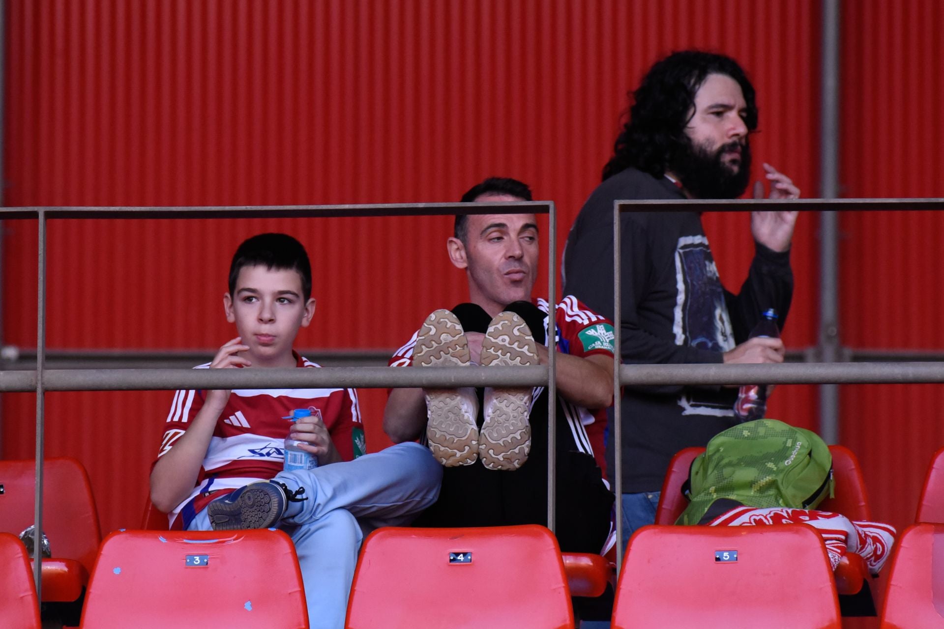 Encuéntrate en la previa y en el estadio en el Almería-Granada