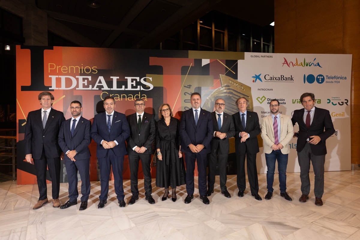 Las imágenes de los invitados a la gala de los Premios IDEALES 2024