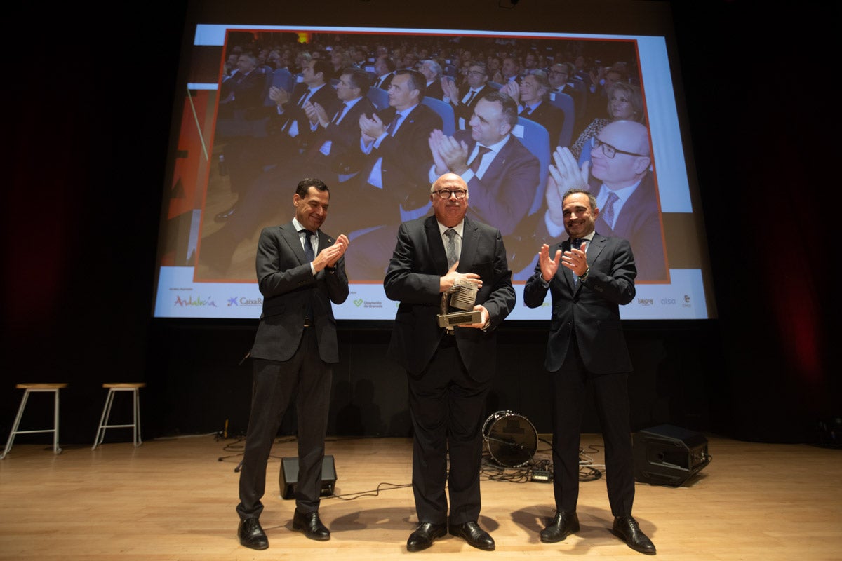 La alfombra roja y el cóctel de los IDEALES