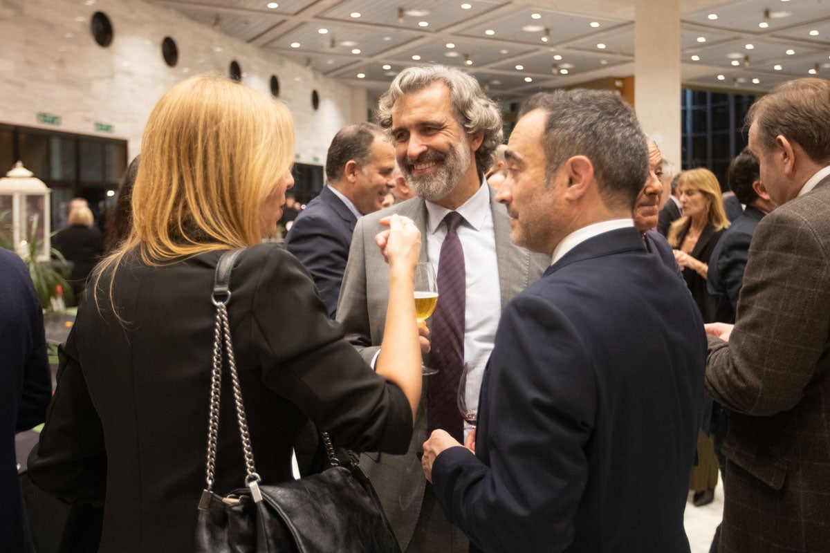 La alfombra roja y el cóctel de los IDEALES