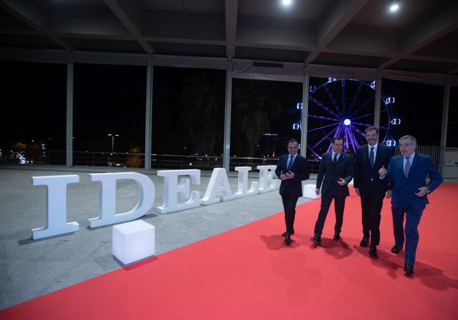 Llegada de las autoridades al Palacio de Congresos.