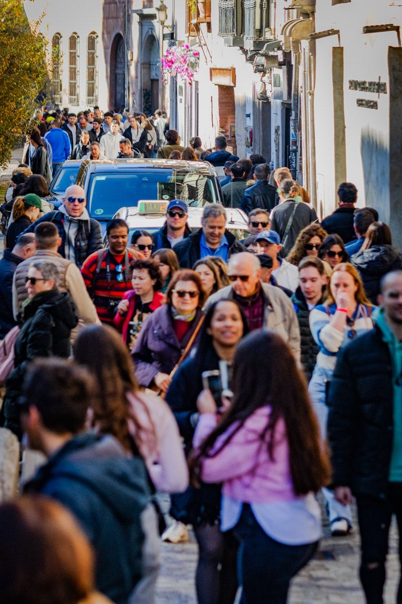 El turismo y la Navidad toman Granada por el puente de diciembre