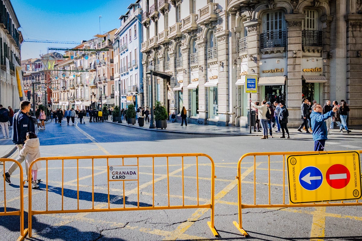 El turismo y la Navidad toman Granada por el puente de diciembre