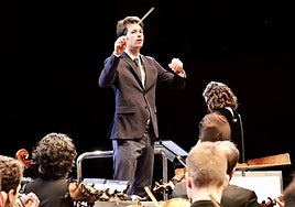 El italiano Mariani Mauro se alza ganador del Concurso Internacional de Dirección de Orquesta 2024 de la UAL