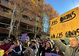 Manifestación de la comunidad educativa del Conservatorio Superior de Música.