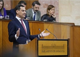 Juanma Moreno, durante su intervención.