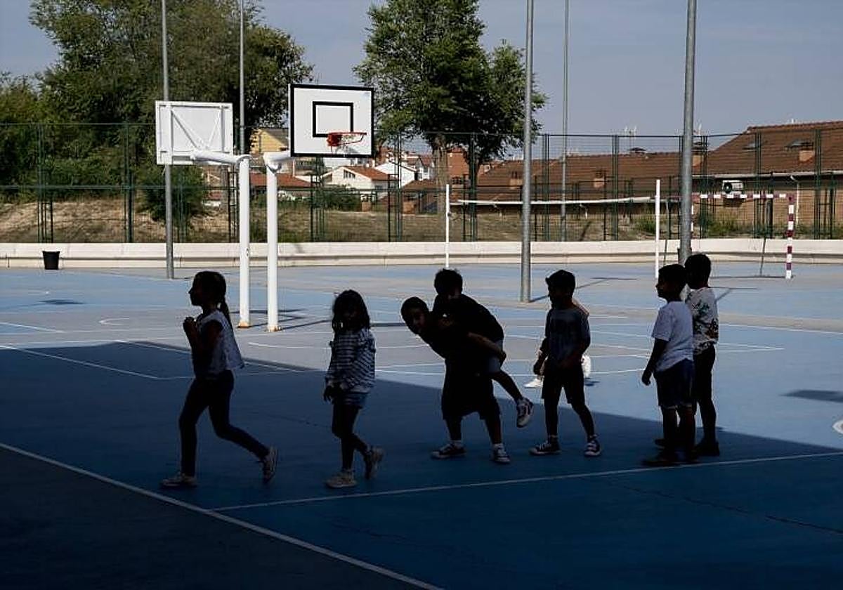 Imagen de archivo de escolares-