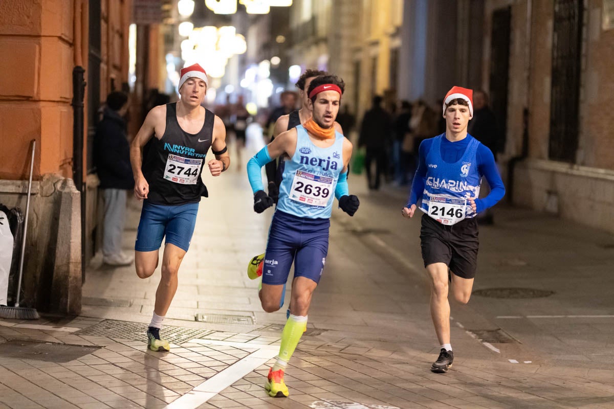 Encuéntrate en la carrera nocturna de disfraces de Granada