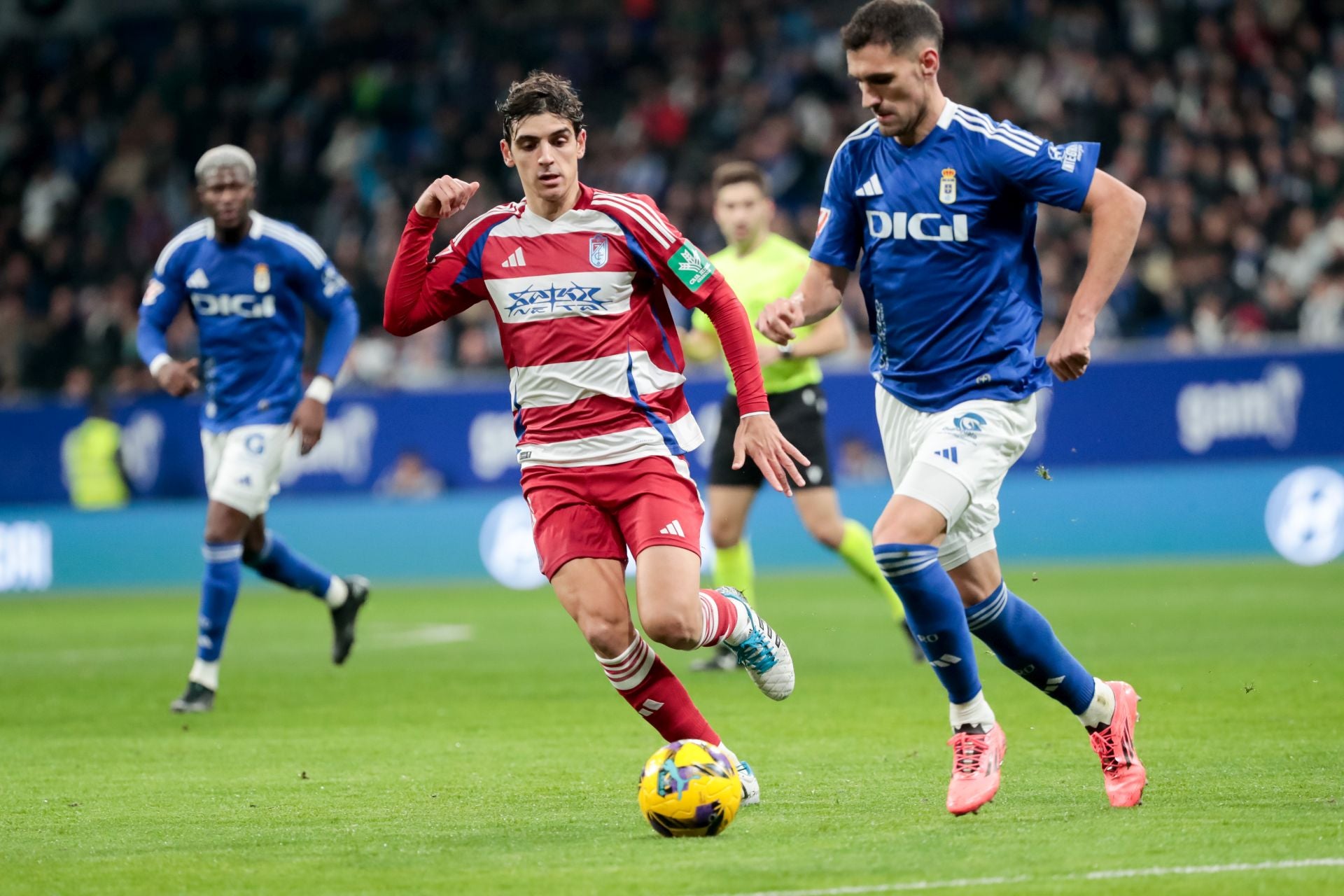 Las mejores imágenes del partido del Granada CF contra el Real Oviedo