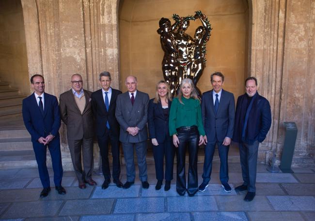 Autoridades en la inauguración.