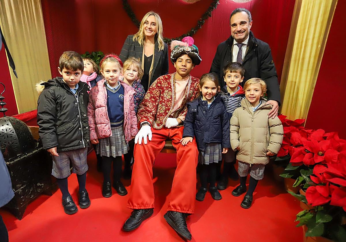 Presentación del Cartero Real en el Ayuntamiento de Granada.