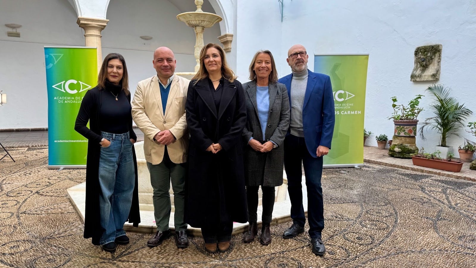 Marisol Membrillo, Gabriel Duque Moreno, Marta Velasco, Isabel Albás y Juan Carlos Villanueva.