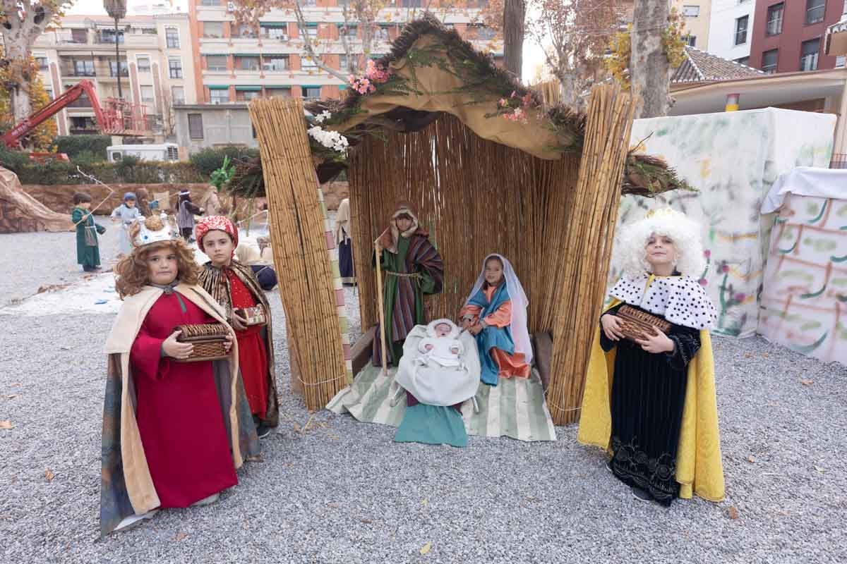 Las imágenes del belén viviente de Siervas del evangelio