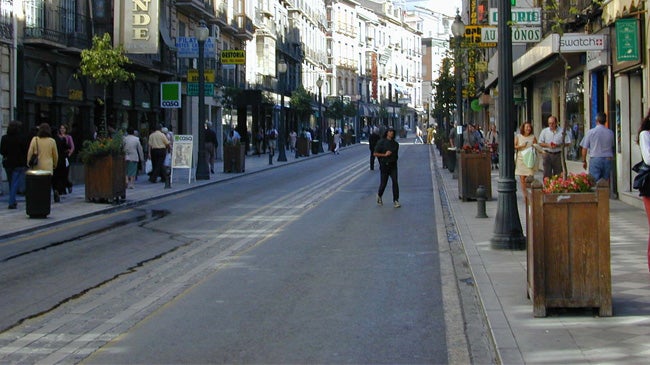 Imagen antes - Granada, ante su espejo un cuarto de siglo después