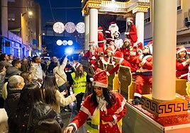 Cabalgata de Papá Noel en Granada.