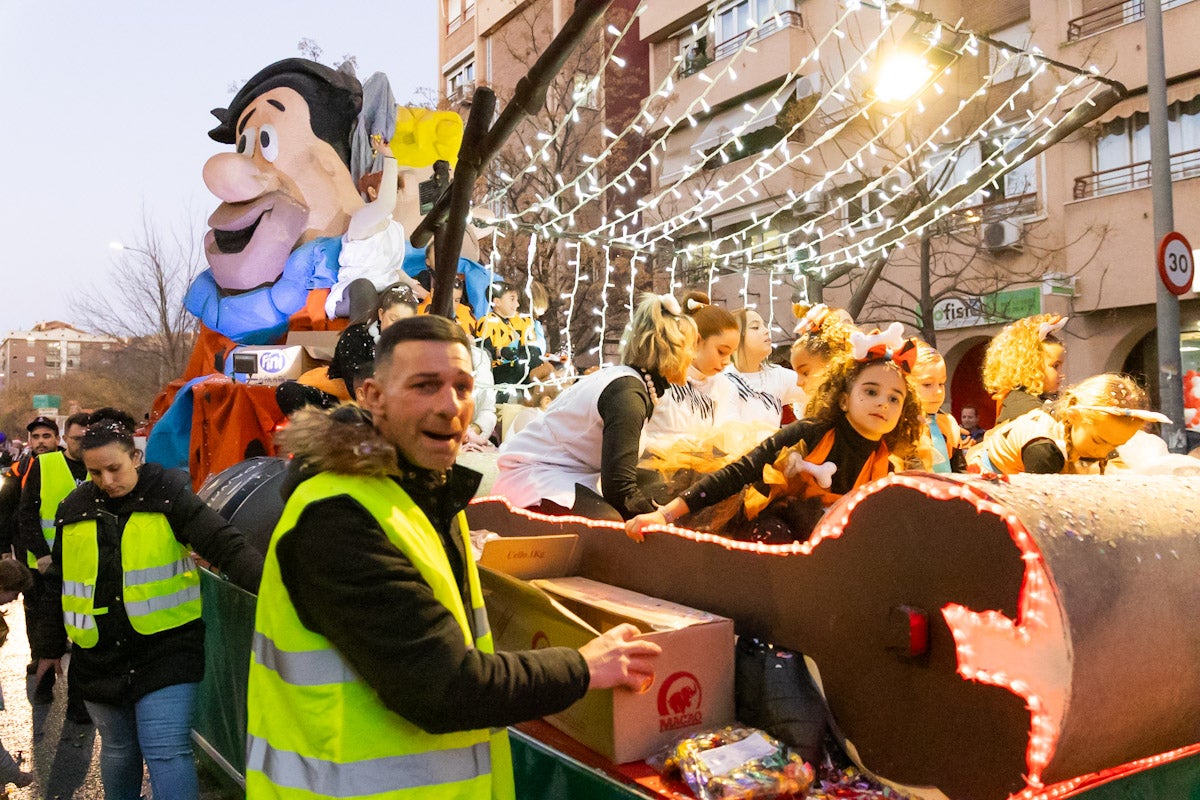 Las imágenes de la cabalgata de Papá Noel en Granada