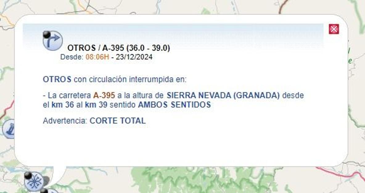 Corte total en la carretera de Sierra Nevada por aglomeración de tráfico en Monachil