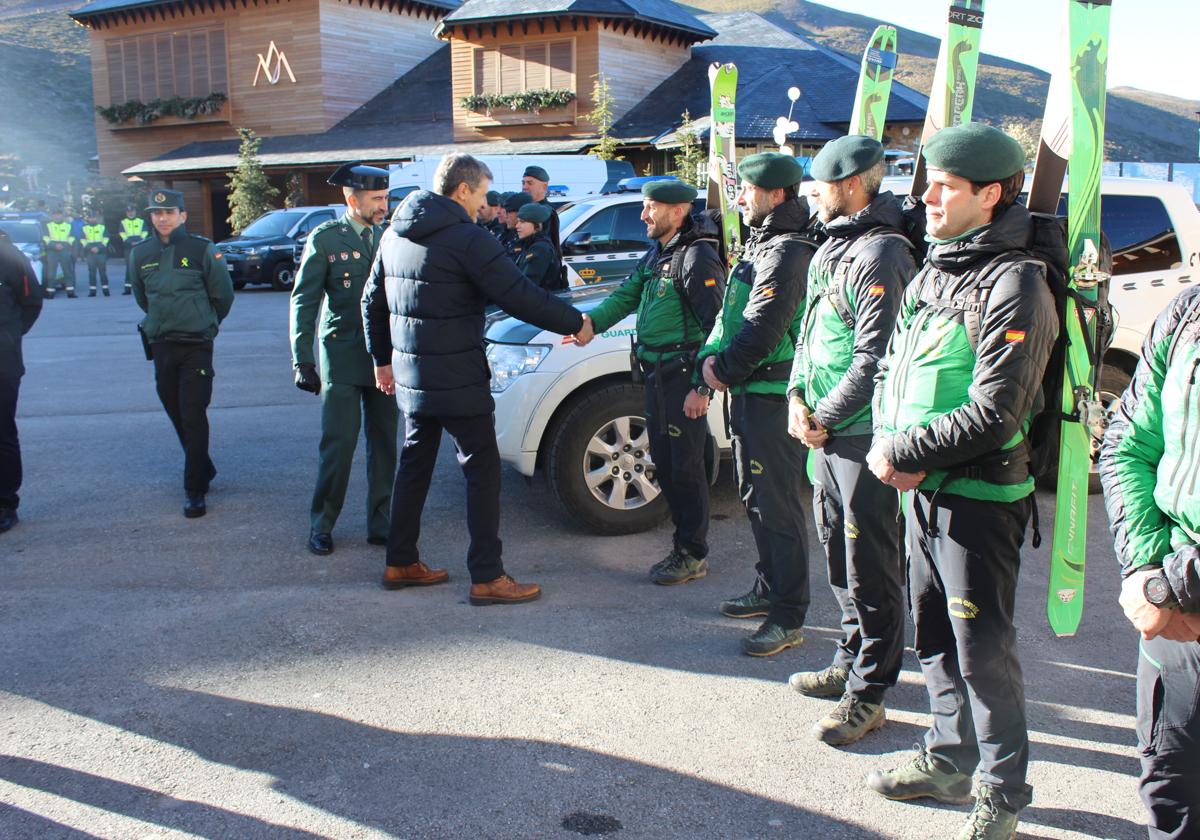 Más de trescientos guardias civiles atenderán la seguridad de Sierra Nevada de manera integral