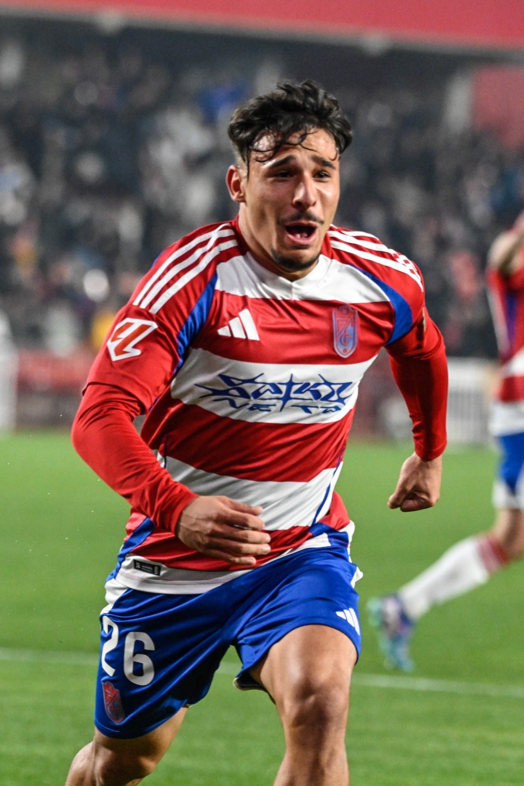 Sergio Rodelas celebra su primer gol con el Granada.