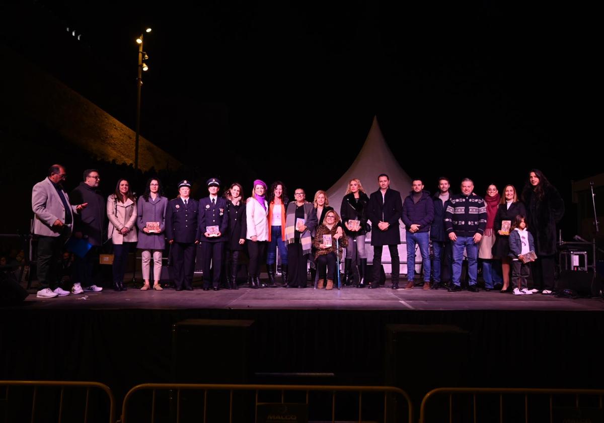 Imagen principal - La Noche de las Candelas: el primer brindis de la Navidad desde el Mesón Gitano