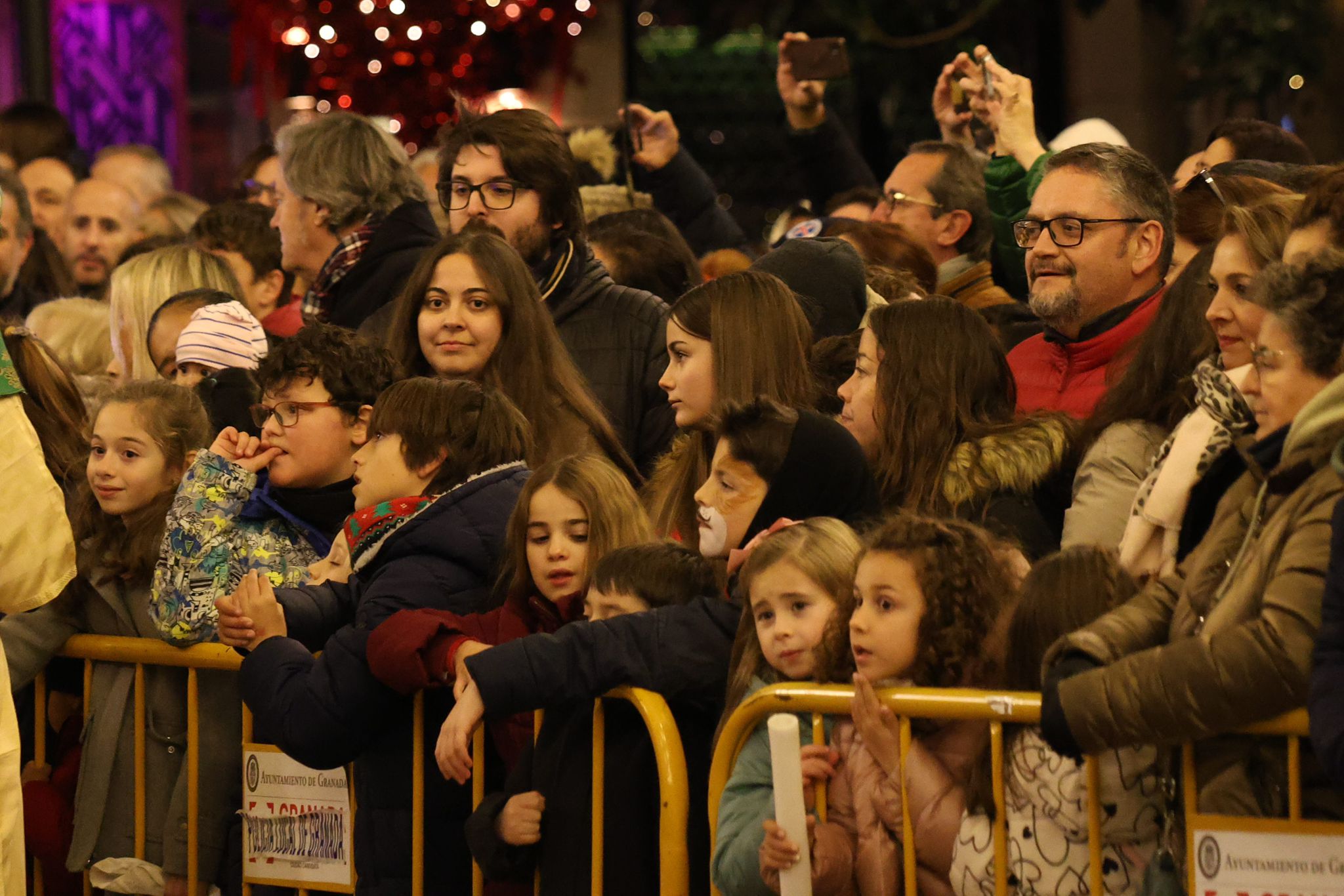 Las imágenes que no has visto de la cabalgata del Heraldo en Granada