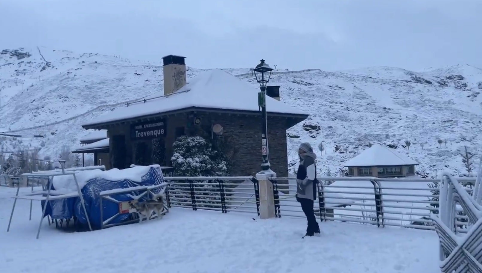 Así ha amanecido la Sierra con la nevada del Día de Reyes