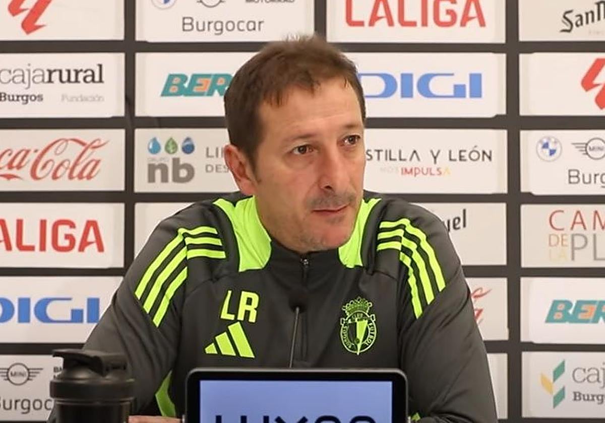 El entrenador del Burgos, Luis Miguel Ramis, en sala de prensa.
