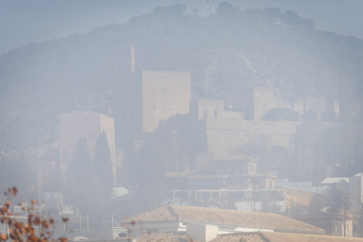 Las mejores fotografías de la niebla sobre Granada
