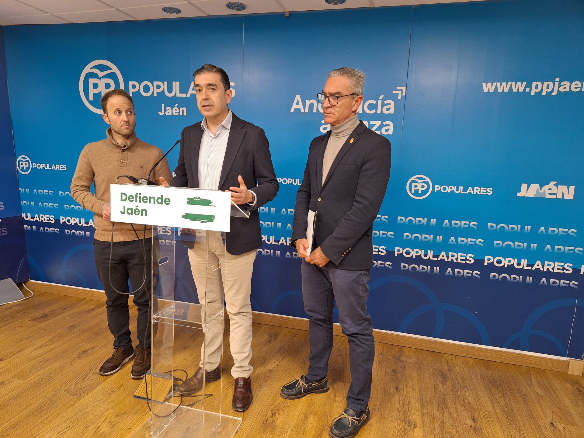 Erik Domínguez, Pedro Cabrera y Luis Mariano Camacho.